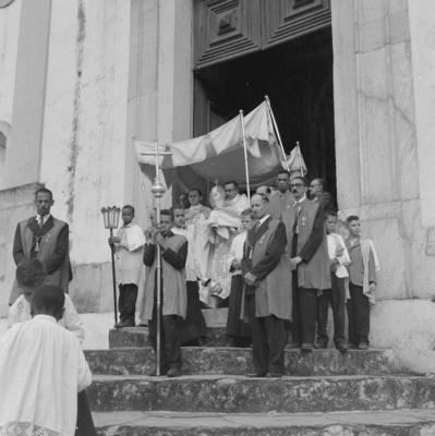 Semana Santa - Descida de Jesus Cristo da cruz e procissão