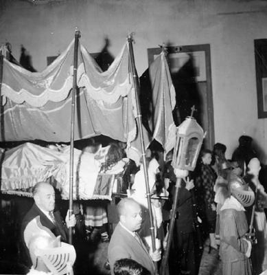 Semana Santa - Descida de Jesus Cristo da cruz e procissão