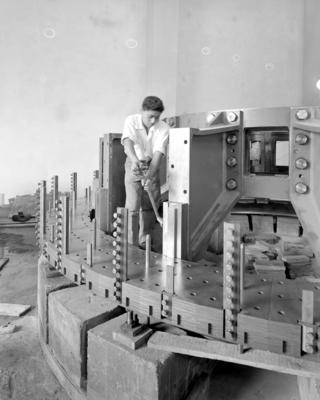 Equipamentos e Instalações Elétricas Industriais Brown Boveri