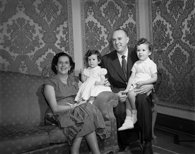 Família de Claudio Carvalho