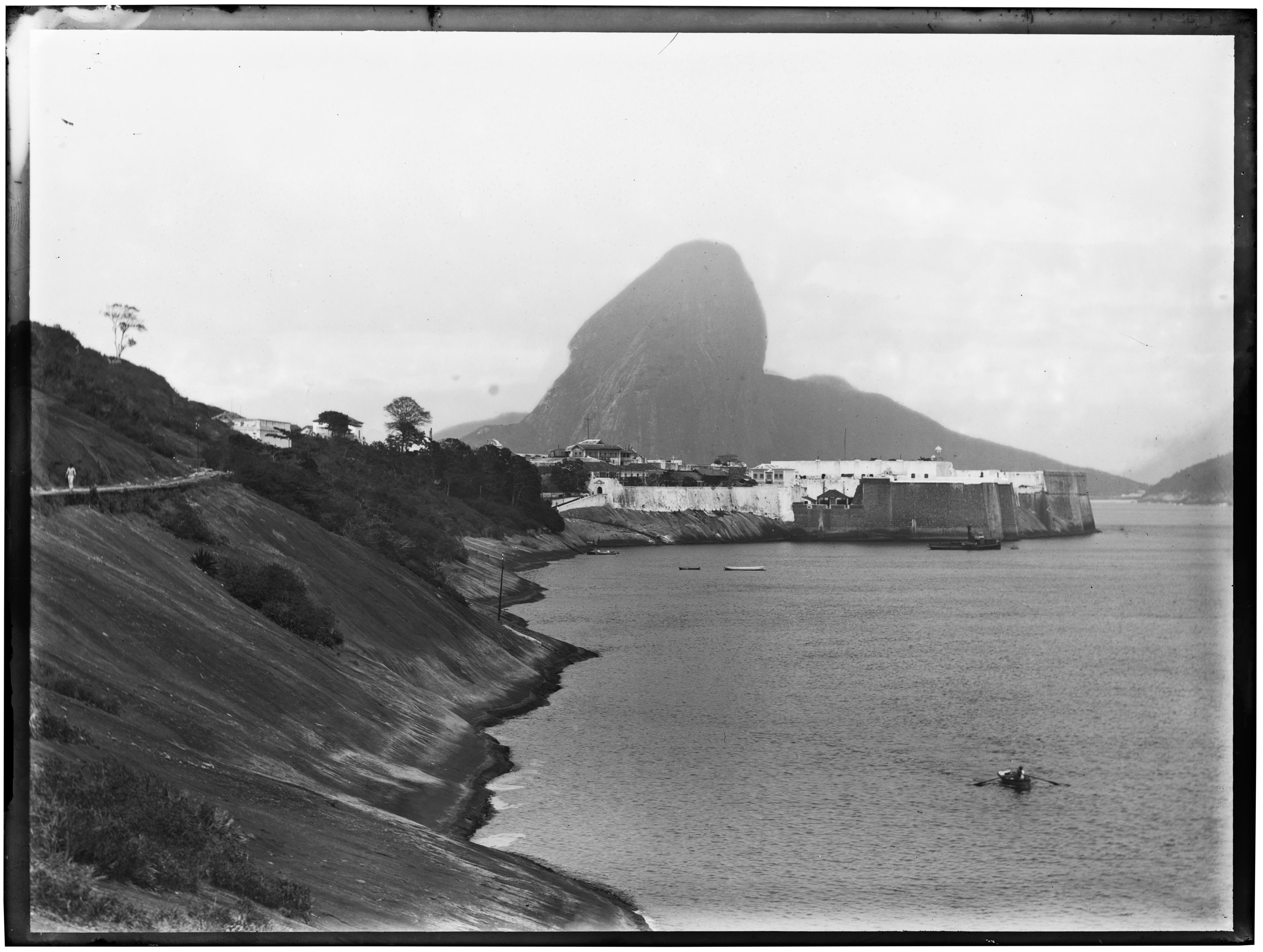 Entrada da Baía de Guanabara, Pão de Açúcar