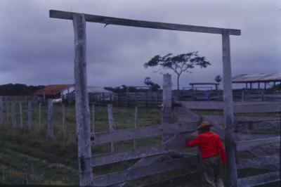 Homem não identificado