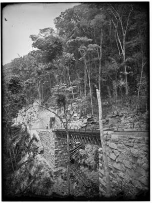 Estrada de Ferro do Corcovado, Ponte das Caboclas,  km 2 (aproximadamente)