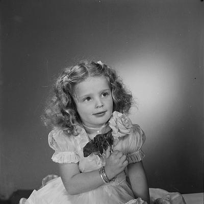 Mavis, filha de Charles Reed