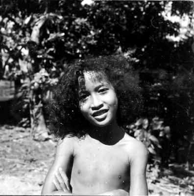 Vila da Barca, palafitas flutuantes, crianças