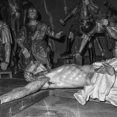 Via Crucis, Passos da Paixão, esculturas de Aleijadinho, Cristo no Passo da Crucificação