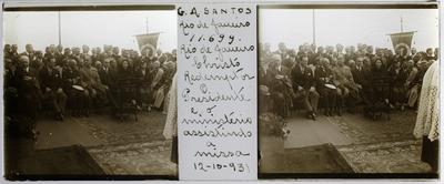 Missa de inauguração da estátua do Cristo Redentor; entre os presentes, Getúlio e Darcy Vargas