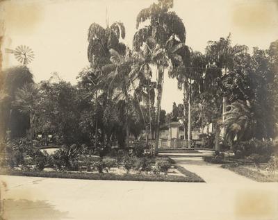 Praça Dom Frei Caetano Brandão