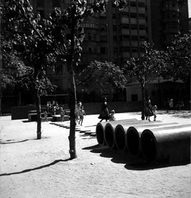 Praça do Lido ou Praça Bernardelli, projeto de Burle Marx