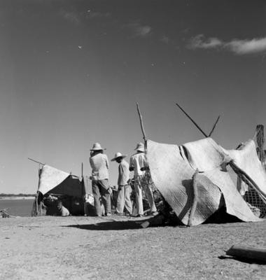 Acampamento às margens do Rio São Francisco