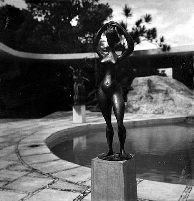 Esculturas de Alfredo Ceschiatti, "Banhista".