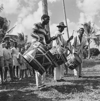 Batuqueiros do Maracatu Elefante