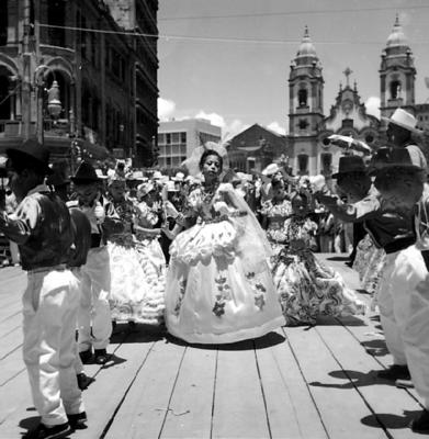 Desfile de agremiação carnavalesca