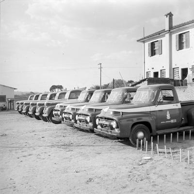 Campanha publicitária da agência J. Walter Thompson para Ford - caminhão de gás