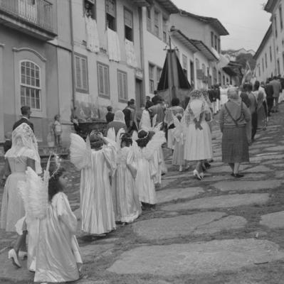 Semana Santa - Descida de Jesus Cristo da cruz e procissão
