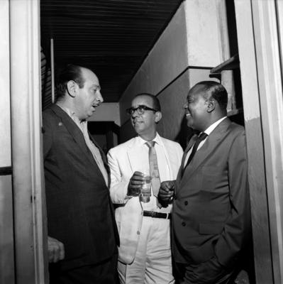 Comemoração do aniversário de 18 anos de fundação da Sociedade Brasileira de Autores, Compositores e Escritores de Música (SBACEM)