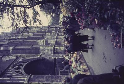 Feira em frente à Principal Igreja de Ulm