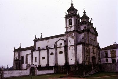 Mosteiro de Tibães - vista lateral