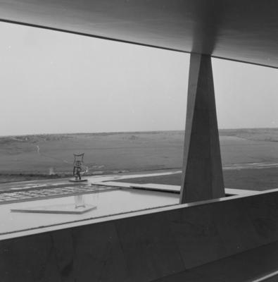 Escultura "O Rito dos Ritmos", de Maria Martins