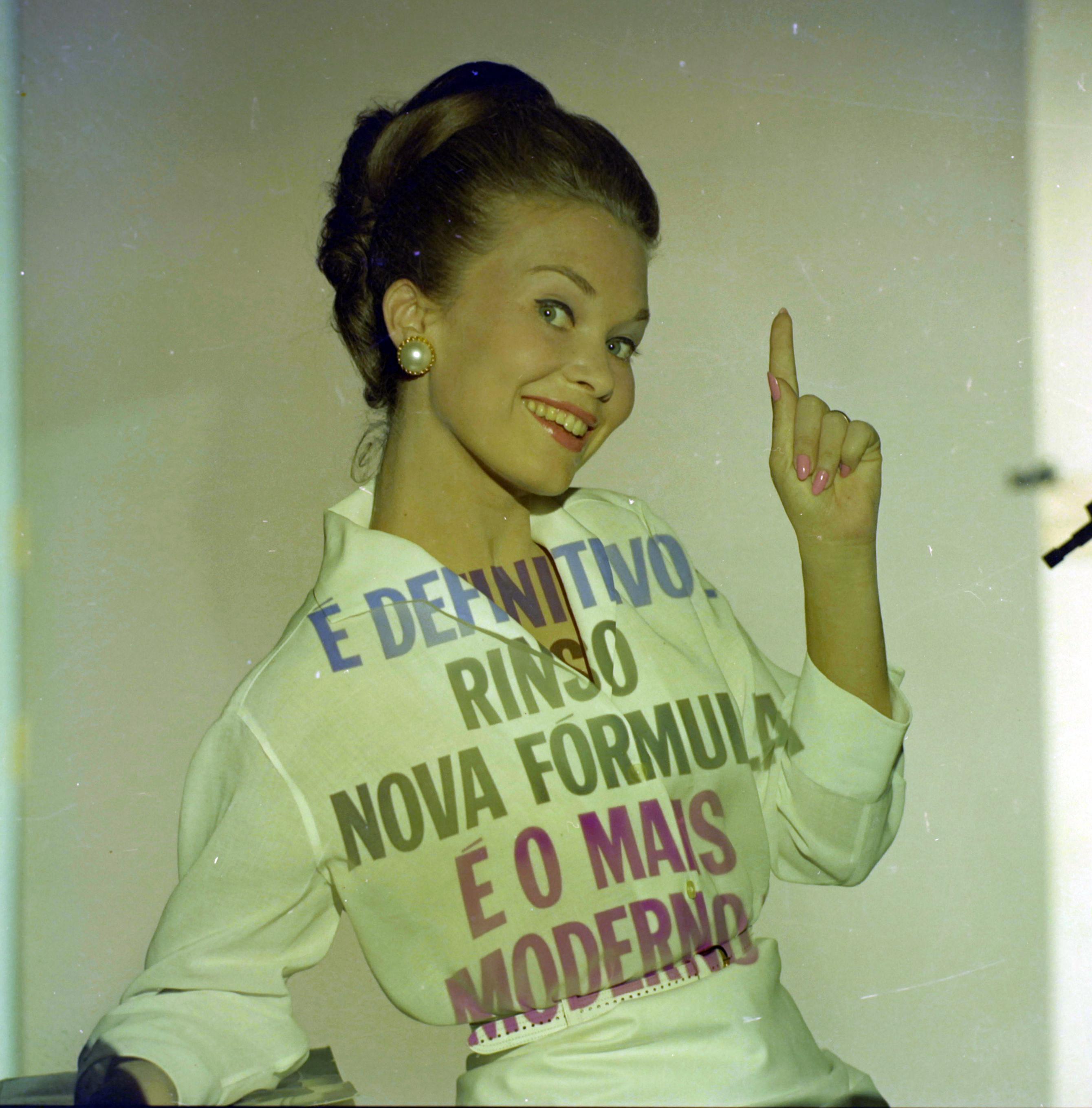 Campanha publicitária da agência Lintas para o sabão em pó Rinso da Gessy Lever