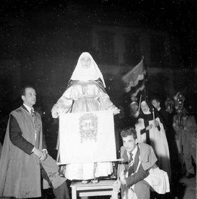 Semana Santa - Descida de Jesus Cristo da cruz e procissão