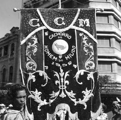 Desfile da troça carnavalesca Cachorro do Homem Miúdo
