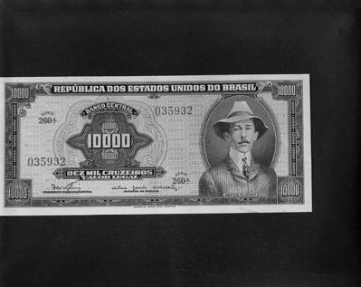 Campanha publicitária da Oficina de Propaganda para Clube de Compras Arapuã