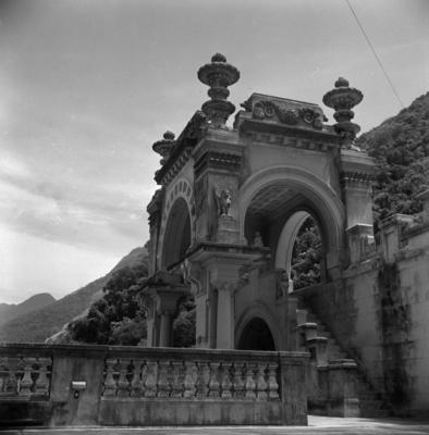 Terraço do casarão do Parque Lage