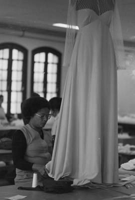 Rua São Caetano, a rua das noivas