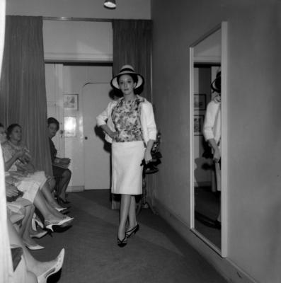 Mirtes Couto (Casa Mirtes) - desfile de moda