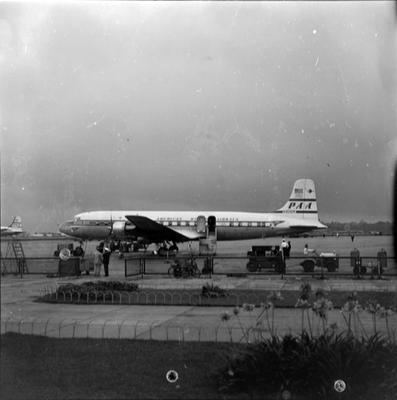 Diretoria da Fontoura Wyeth no aeroporto