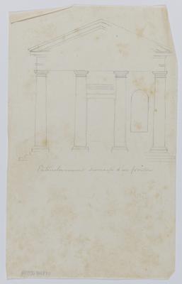 Entrecolonnement surmonté d'un fronton