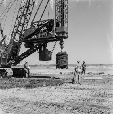 Máquina para perfurações