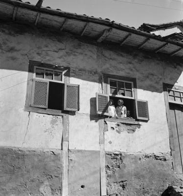 Ouro Preto, pessoas na janela