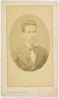 Retrato de homem (busto)