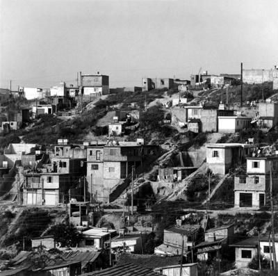 Casario popular na Vila Dirce