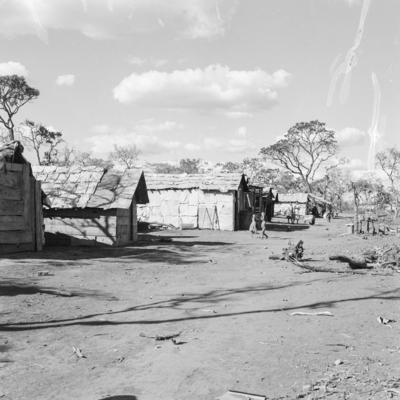 Moradia na Sacolândia, arredores de Brasília