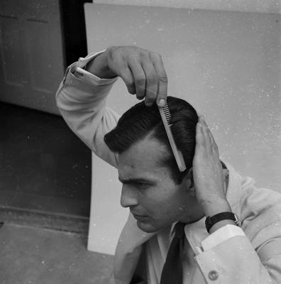 Tarcísio Meira em campanha publicitária da agência Lintas para Embassy