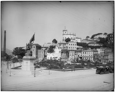Monumento em homenagem a Pedro Álvares Cabral