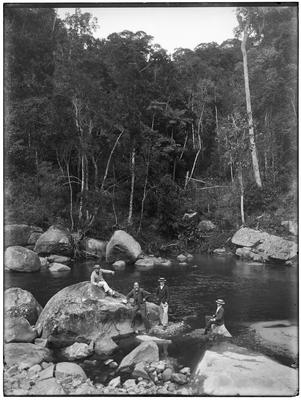 Marc Ferrez e seus filhos Júlio e Luciano