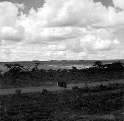 Construção de edifícios residenciais projetados para os Institutos de Aposentadoria e Pensões