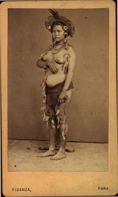 Mulher indígena da região do rio Negro