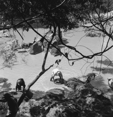 Garimpo de diamantes na Boca do Tauiri