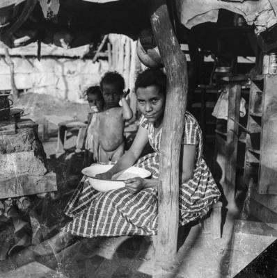 Moradia na Sacolândia, arredores de Brasília