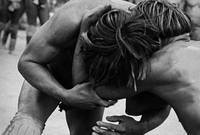 Série Xingu - Luta Huka-huka