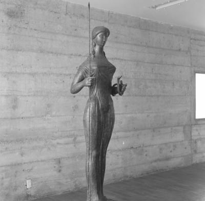 Esculturas de Alfredo Ceschiatti, "Minerva"