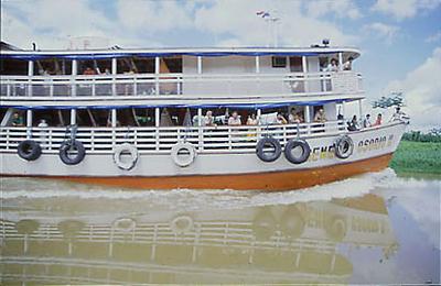 Série Amazonas - Embarcação