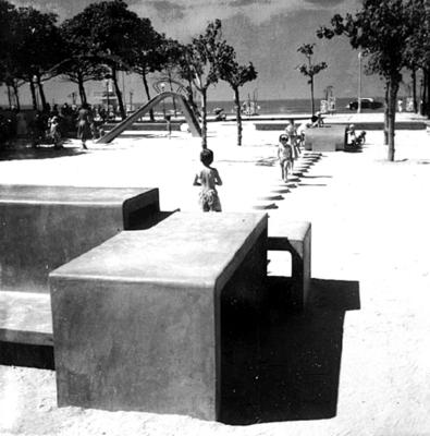Praça do Lido ou Praça Bernardelli, projeto de Burle Marx