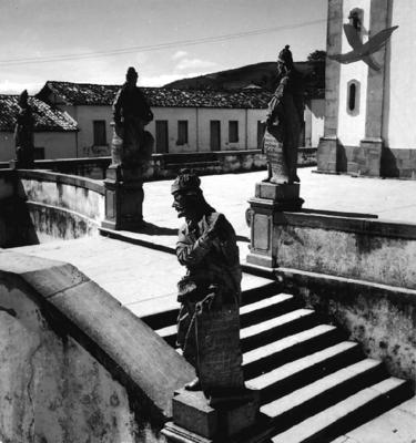 Santuário Diocesano do Bom Jesus de Matosinhos, com profetas