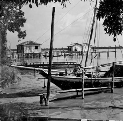 Rio Guamá, palafitas flutuantes